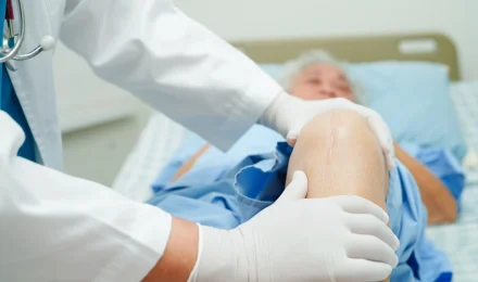 knee replacement surgeon in ahmedabad